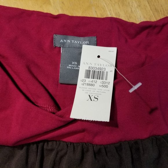 Ann Taylor‎ sleeveless top size XS - Picture 3 of 3